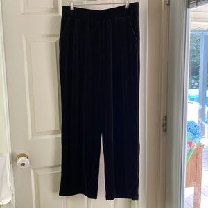 Black Velvet Wide Leg Pants - size XL